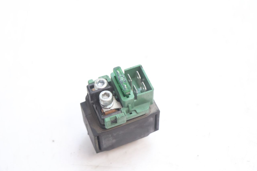 photo de STARTER RELAY HONDA CB F HORNET 600 (2005 - 2006) - Zoom on usage condition