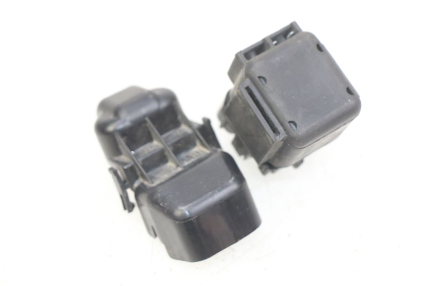photo de STARTER RELAY HONDA CB R 1000 (2018 - 2023) - Alternative perspective