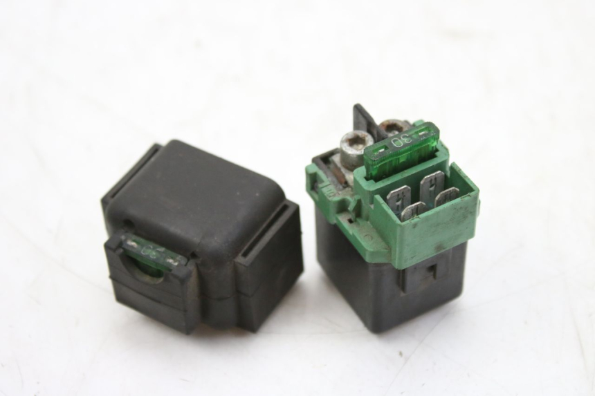 photo de STARTER RELAY HONDA CBF 500 (2004 - 2007) - Component detail
