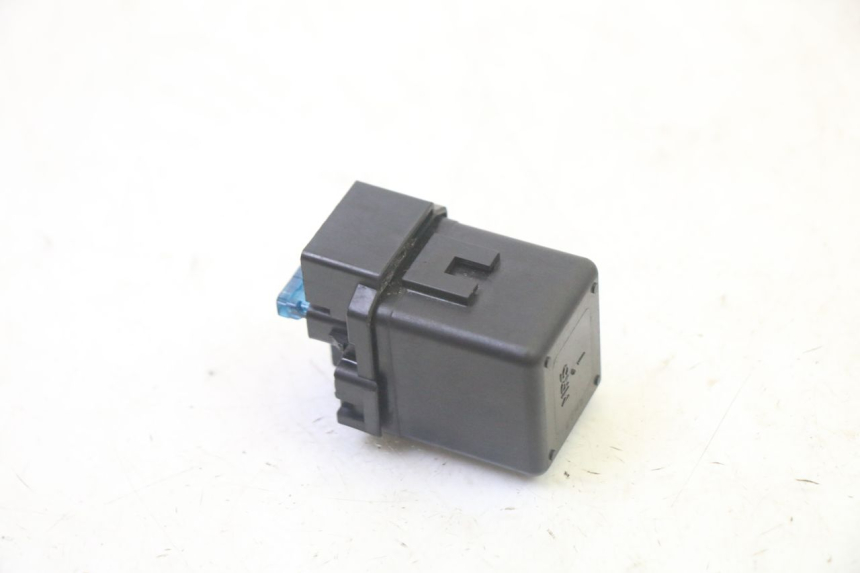 photo de STARTER RELAY HONDA CBF 125 (2009 - 2015) - Technical close-up