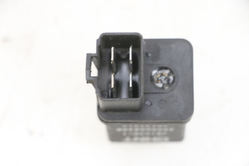 photo de STARTER RELAY PEUGEOT DJANGO 4T 50 (2014 - 2019) - Zoom on usage condition