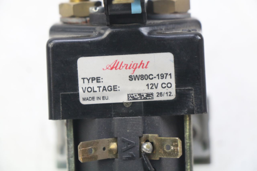 photo de STARTER RELAY PEUGEOT E-VIVACITY 1 (2012 - 2018) - Surface and material condition