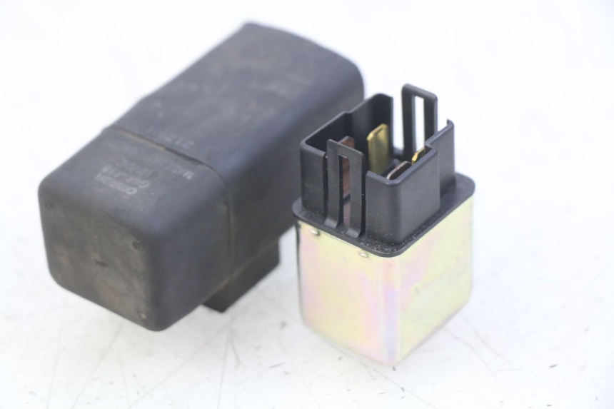 photo de STARTER RELAY YAMAHA D'ELIGHT DELIGHT 125 (2017 - 2020) - Alternative perspective