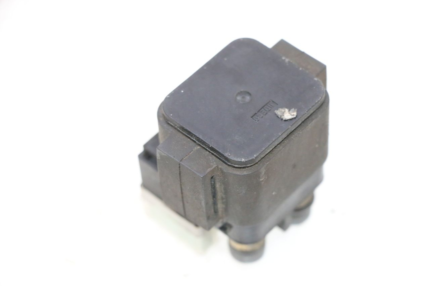 photo de STARTER RELAY KAWASAKI ER-6 ER6 F ABS 650 (2012 - 2016) - Alternative perspective