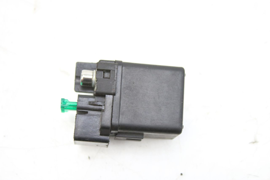 photo de STARTER RELAY HONDA FES PANTHEON 125 (2003 - 2007) - Alternative perspective