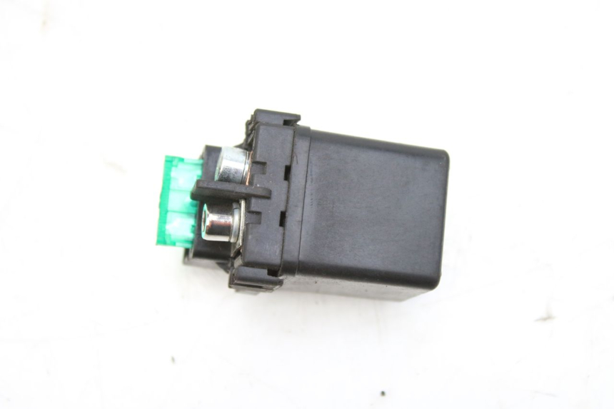 photo de STARTER RELAY HONDA FES PANTHEON 125 (2003 - 2007) - Technical close-up