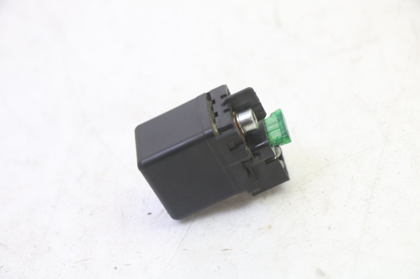 photo de STARTER RELAY HONDA FES S-WING SWING ABS 125 (2007 - 2015) - Zoom on usage condition