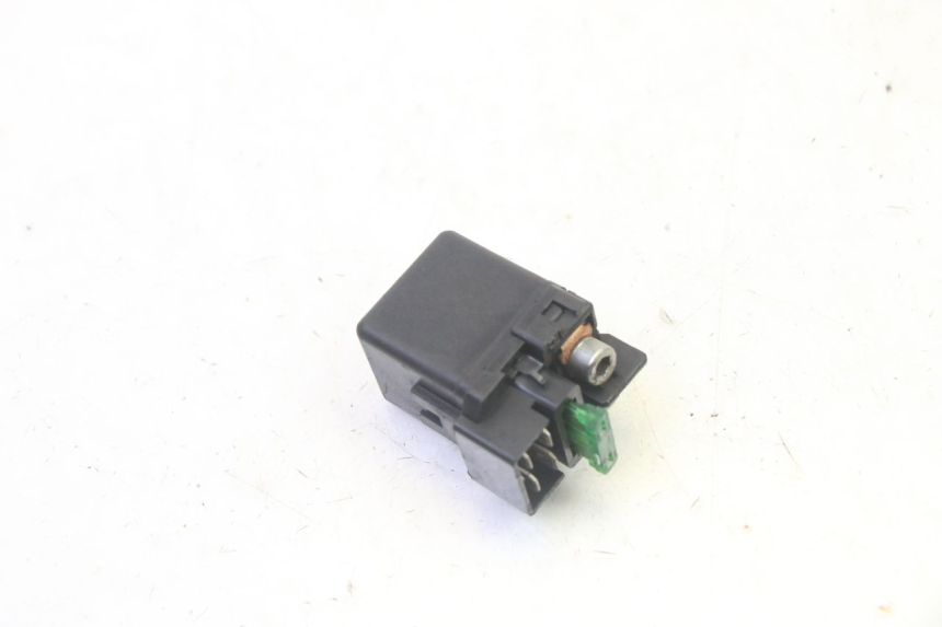 photo de STARTER RELAY HONDA FES S-WING SWING ABS 125 (2007 - 2015) - Zoom on usage condition