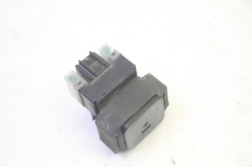 photo de STARTER RELAY YAMAHA FJR ABS 1300 (2006 - 2012) - Technical close-up