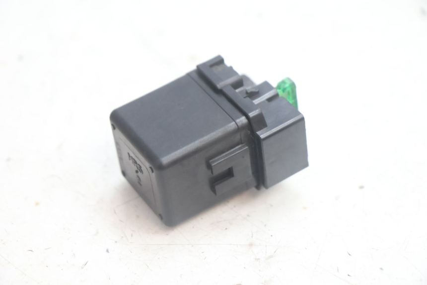 photo de STARTER RELAY HONDA FJS SILVER WING SILVERWING 400 (2005 - 2008) - Alternative perspective