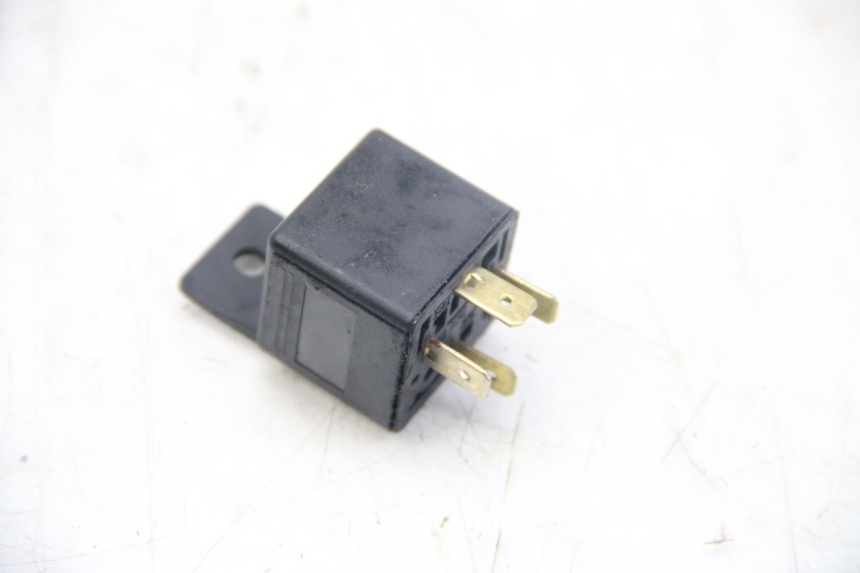 photo de STARTER RELAY MBK FLIPPER 50 (2004 - 2012) - Component detail