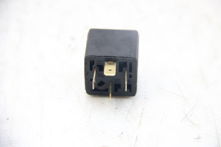 photo de STARTER RELAY MBK FLIPPER 50 (2004 - 2012) - Alternative perspective
