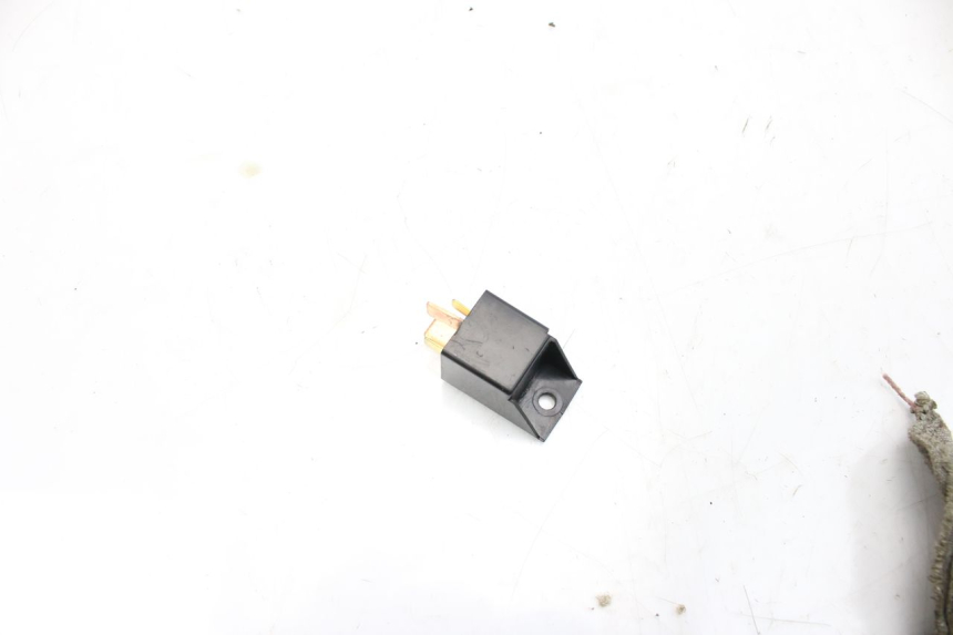 photo de STARTER RELAY PIAGGIO FLY 2T 50 (2004 - 2017) - Alternative perspective