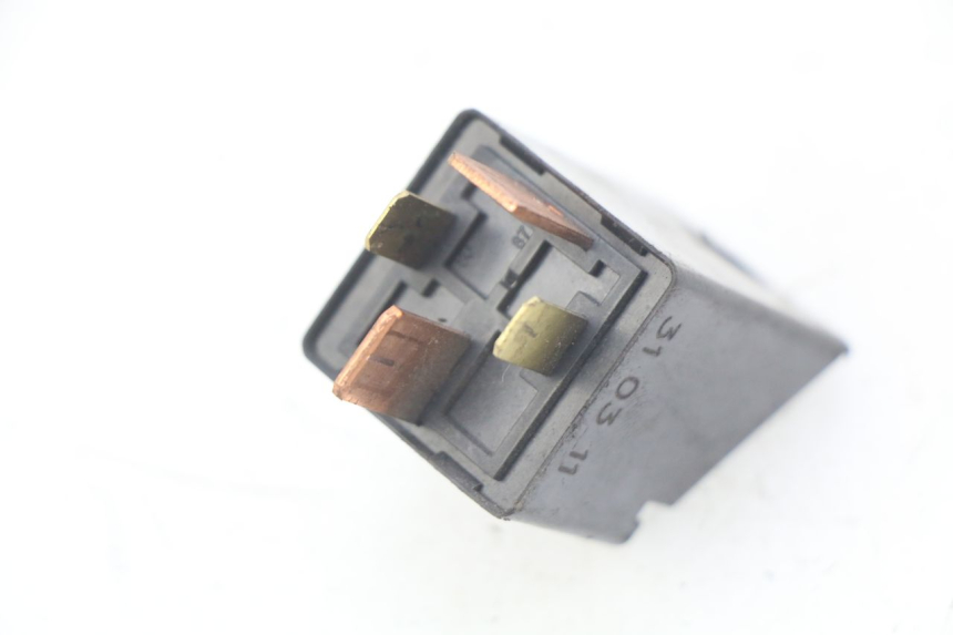 photo de STARTER RELAY PIAGGIO FLY 2T 50 (2004 - 2017) - Zoom on usage condition