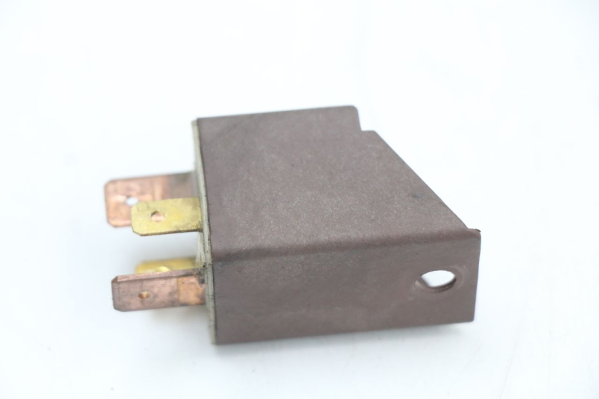 photo de STARTER RELAY PIAGGIO FLY 4T 50 (2004 - 2010) - Alternative perspective