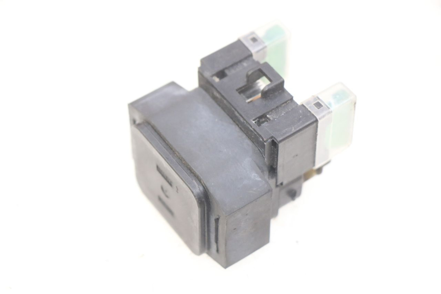 photo de STARTER RELAY YAMAHA FZS FAZER 600 (1998 - 2001) - Zoom on usage condition