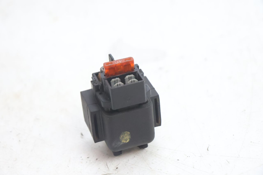 photo de STARTER RELAY GILERA GP 800 (2007 - 2013) - Zoom on usage condition