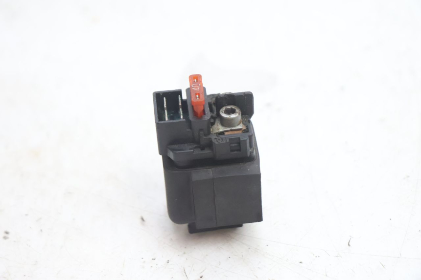 photo de STARTER RELAY GILERA GP 800 (2007 - 2013) - Alternative perspective