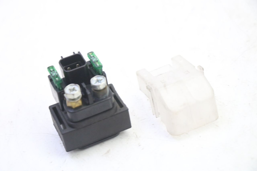 photo de STARTER RELAY SUZUKI GSR 750 (2011 - 2017) - Main view