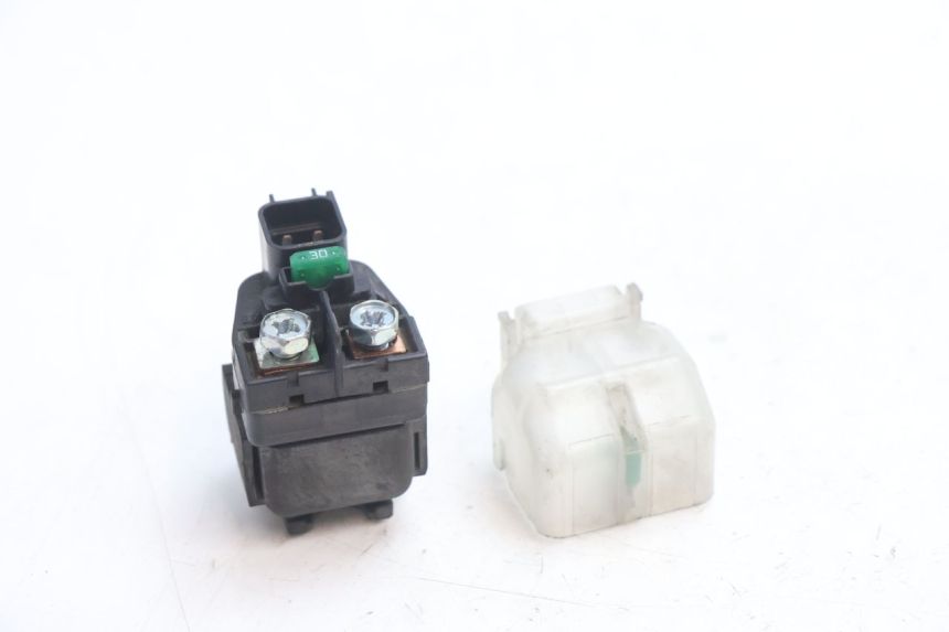 photo de STARTER RELAY SUZUKI GSR 600 (2005 - 2012) - Main view