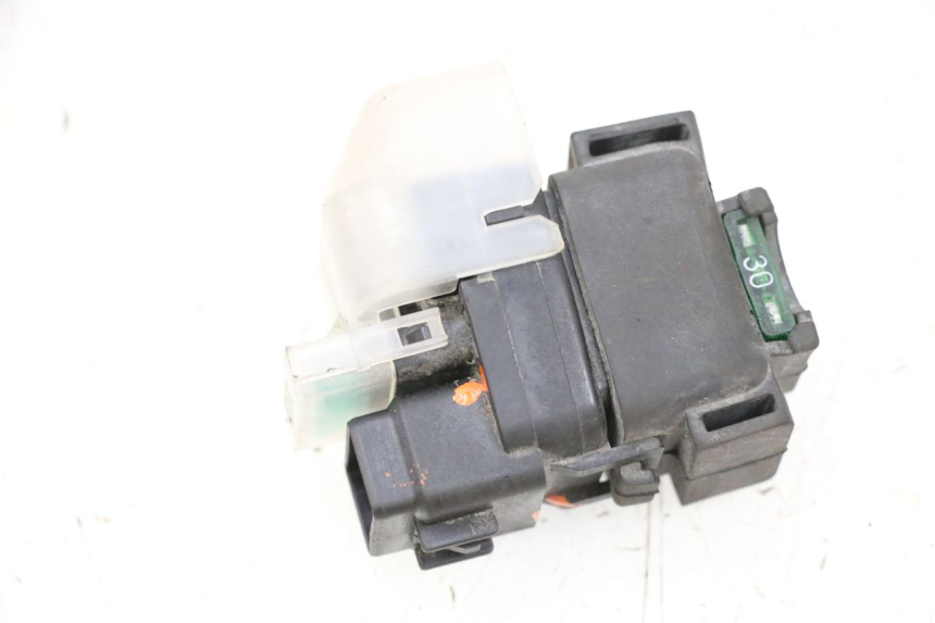 photo de STARTER RELAY SUZUKI GSXR GSX-R 1000 (2003 - 2004) - Fixing points details