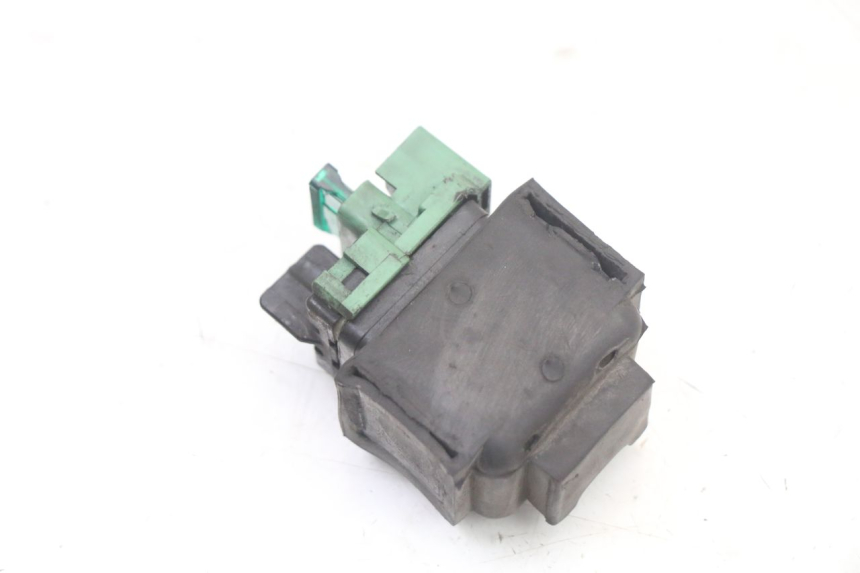 photo de STARTER RELAY HONDA VT C2 SHADOW 750 (1997 - 2001) - Alternative perspective