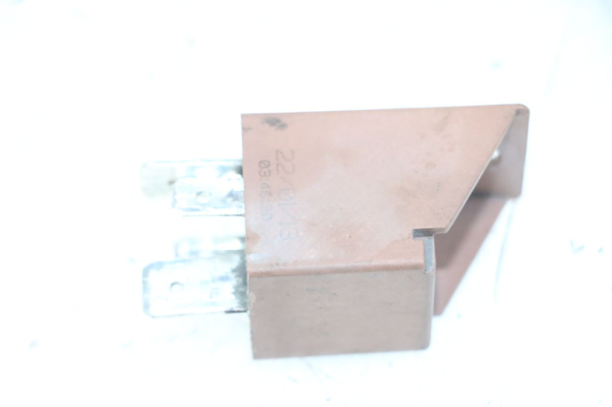 photo de STARTER RELAY PIAGGIO IE MP3 YOURBAN 300 (2011 - 2016) - Zoom on usage condition