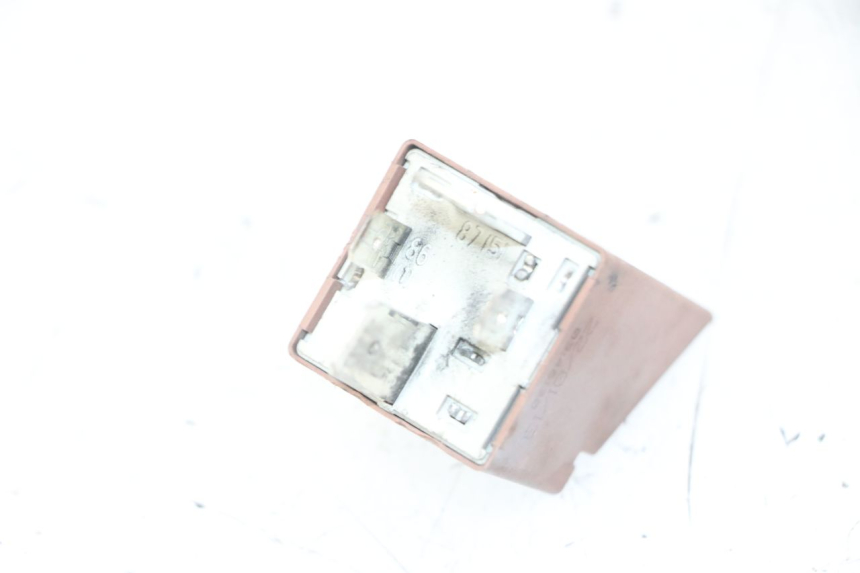 photo de STARTER RELAY PIAGGIO IE MP3 YOURBAN 300 (2011 - 2016) - Alternative perspective