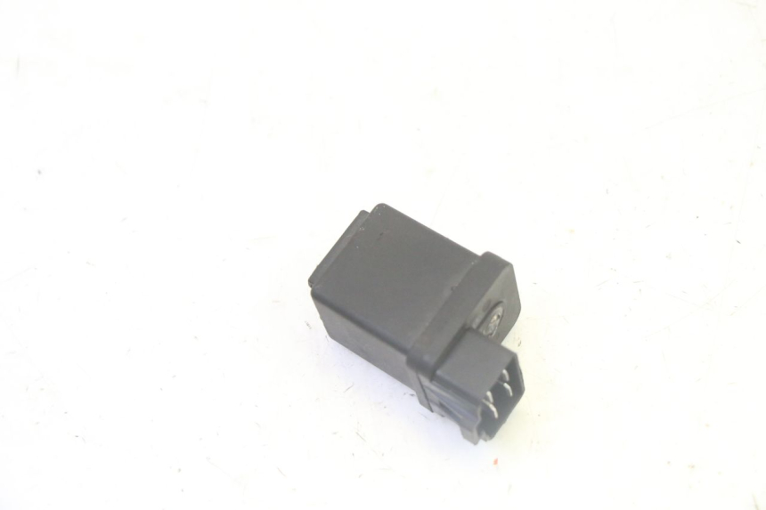 photo de STARTER RELAY PEUGEOT KISBEE 4T 50 (2018 - 2022) - Technical close-up
