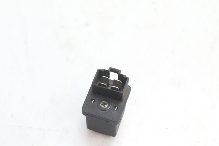 photo de STARTER RELAY PEUGEOT KISBEE 4T 50 (2010 - 2017) - Alternative perspective