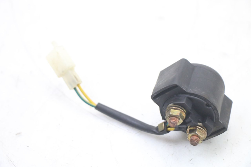 photo de STARTER RELAY KYMCO PEOPLE S 125 (2000 - 2008) - Zoom on usage condition