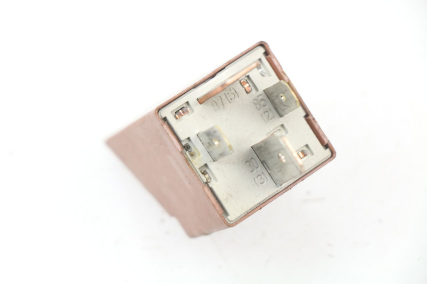 photo de STARTER RELAY PIAGGIO LIBERTY 4T 50 (2009 - 2015) - Zoom on usage condition