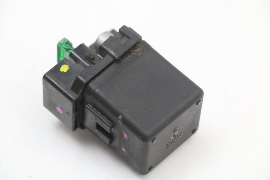 photo de STARTER RELAY PIAGGIO LIBERTY 4T 50 (2018 - 2021) - Alternative perspective