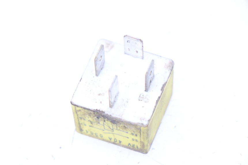 photo de STARTER RELAY PEUGEOT LUDIX 50 (2008 - 2017) - Zoom on usage condition