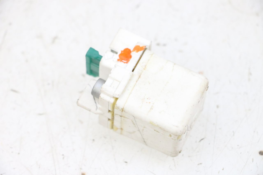 photo de STARTER RELAY PIAGGIO MP3 HPE 300 (2019 - 2026) - Alternative perspective