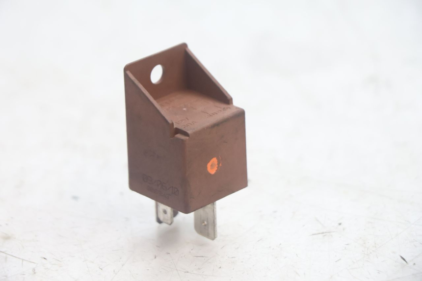 photo de STARTER RELAY PIAGGIO MP3 125 (2006 - 2014) - Component detail