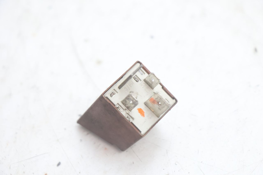 photo de STARTER RELAY PIAGGIO MP3 125 (2006 - 2014) - Technical close-up