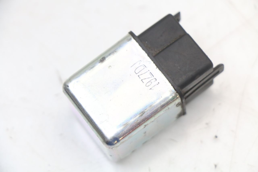 photo de STARTER RELAY HONDA NHX LEAD 110 (2008 - 2010) - Zoom on usage condition