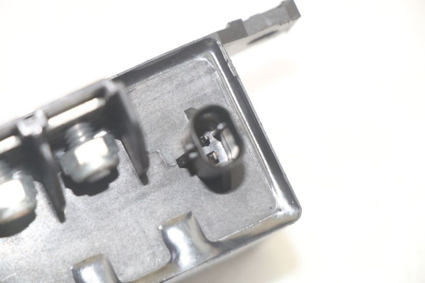 photo de STARTER RELAY BMW R GS 1250 (2021 - 2024) - Surface and material condition