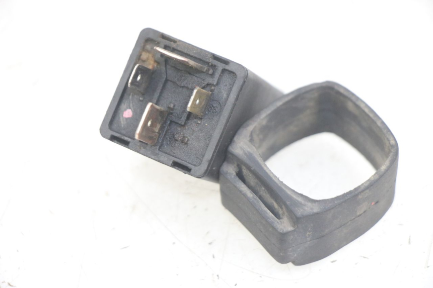 photo de STARTER RELAY GILERA RK 50 (1996 - 1999) - Zoom on usage condition