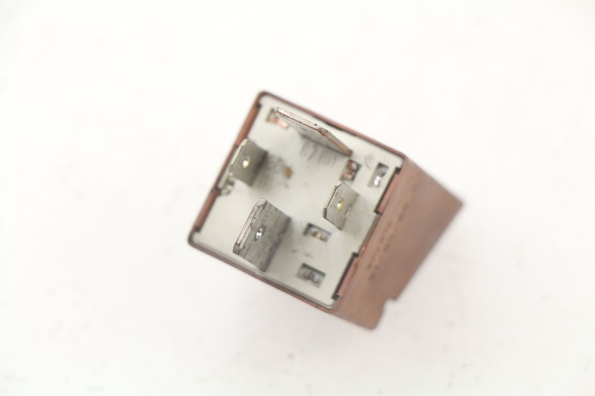 photo de STARTER RELAY GILERA RUNNER SP 50 (2009 - 2017) - Zoom on usage condition