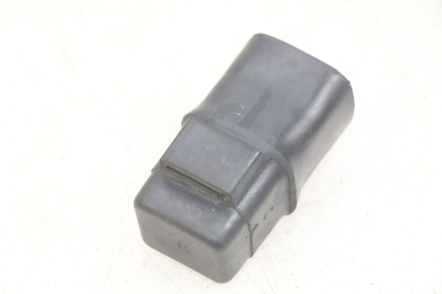 photo de STARTER RELAY HONDA SCV LEAD 100 (2003 - 2007) - Zoom on usage condition