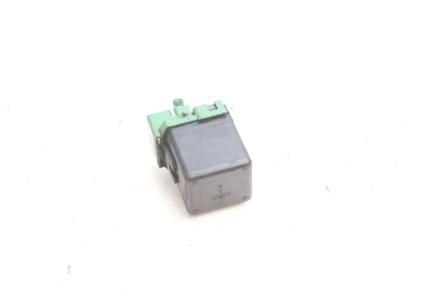 photo de STARTER RELAY HONDA SH 125 (2001 - 2003) - Technical close-up