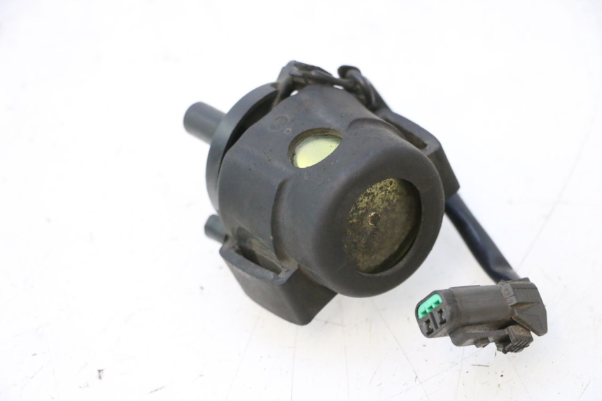 photo de STARTER RELAY DUCATI SS IE DS CARENEE 1000 (2002 - 2006) - Alternative perspective