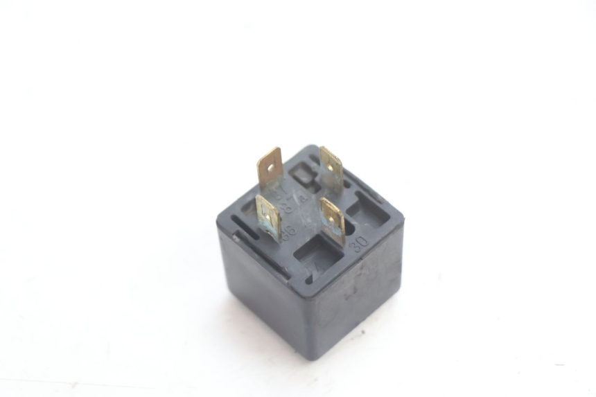 photo de STARTER RELAY MBK STUNT NAKED 50 (2004 - 2018) - Zoom on usage condition