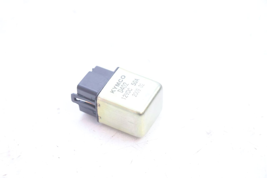 photo de STARTER RELAY KYMCO SUPER 8 2T 50 (2007 - 2013) - Zoom on usage condition