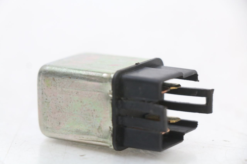 photo de STARTER RELAY KYMCO SUPER 8 4T 50 (2021 - 2024) - Alternative perspective