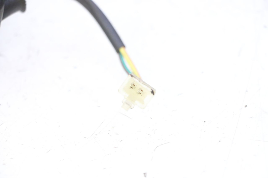 photo de STARTER RELAY SYM FIDDLE 3 III 50 (2014 - 2020) - Alternative perspective