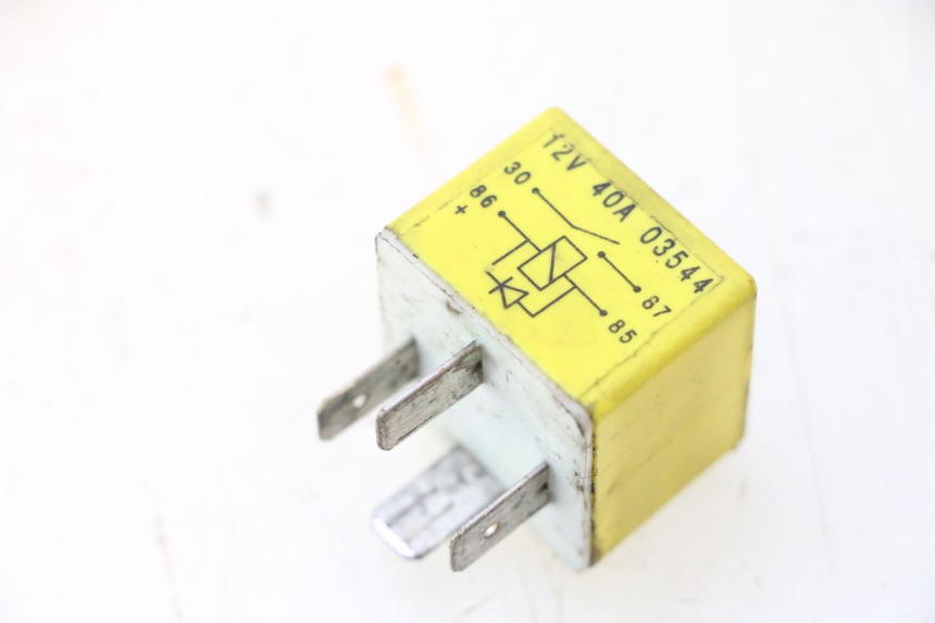 photo de STARTER RELAY PEUGEOT TREKKER TKR 50 (2005 - 2014) - Alternative perspective