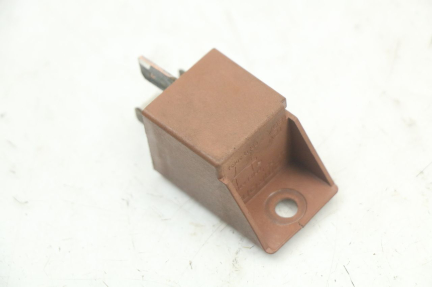 photo de STARTER RELAY PIAGGIO TYPHOON 50 (2000 - 2009) - Component detail